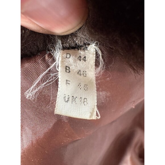 Vintage Faux Fur Brown Coat With Polyester Lining Folded Cuffs & Collar Size Lar - Picture 5 of 16